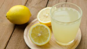 kesan minum air lemon